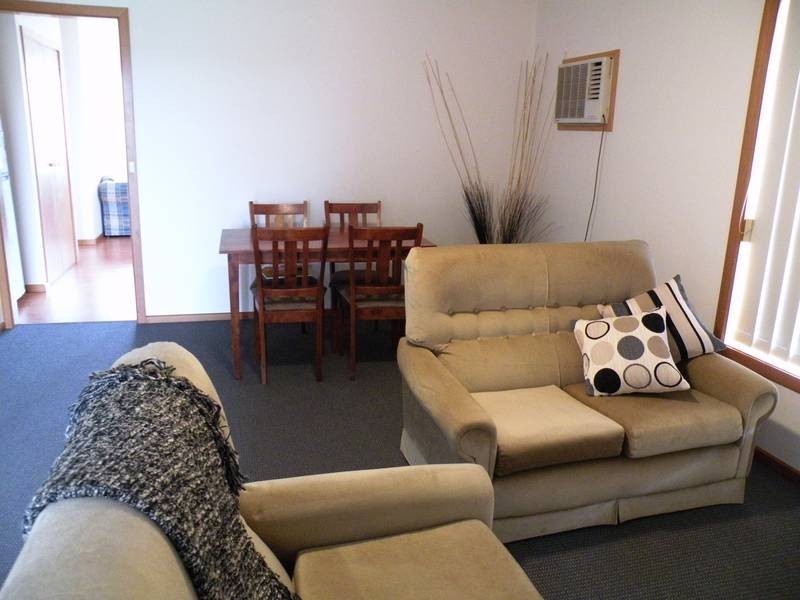16 Moran Place, Norlane VIC 3214