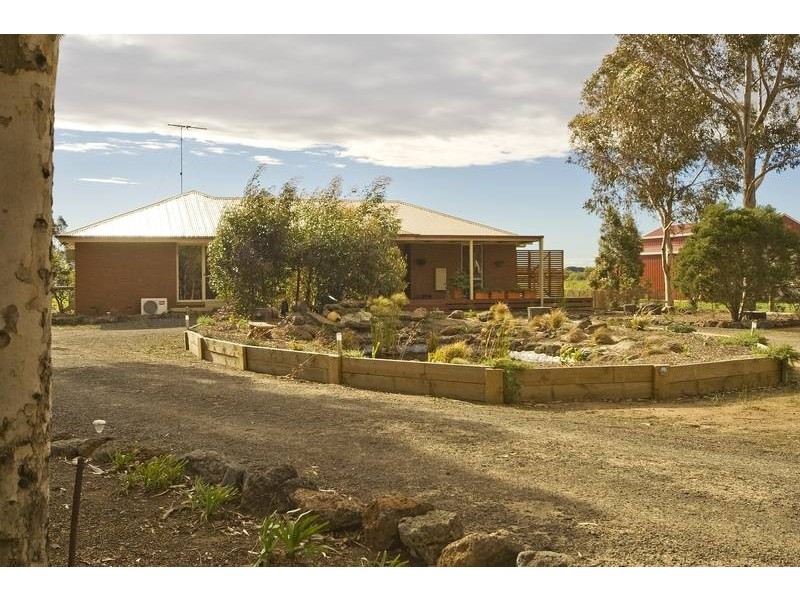 5 McIntyre Road, Lara VIC 3212