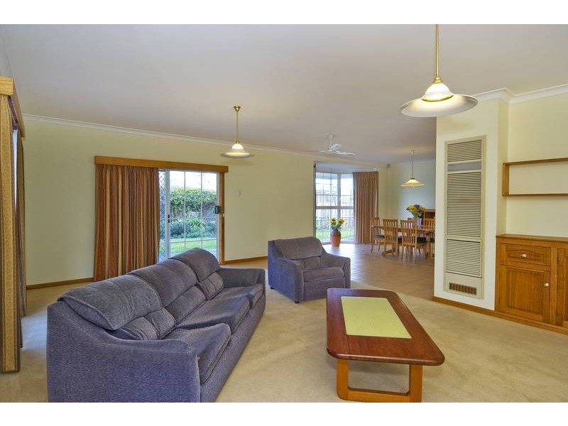 12 Andrea Court, Lara VIC 3212