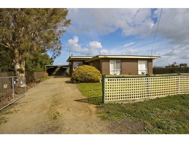 100 Stephenson Street, Lara VIC 3212