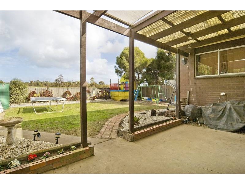 100 Stephenson Street, Lara VIC 3212