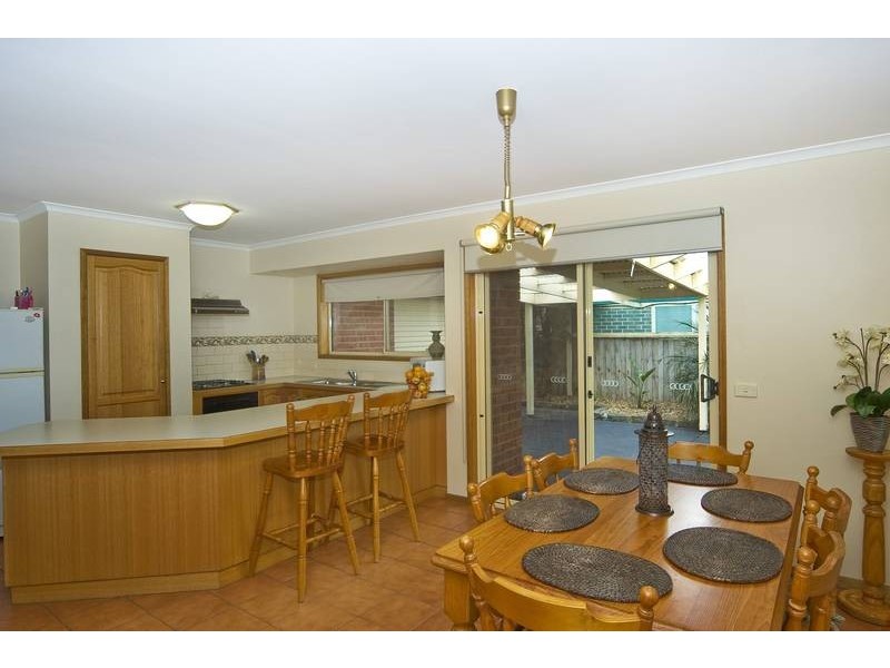 4 Bernard Court, Lara VIC 3212