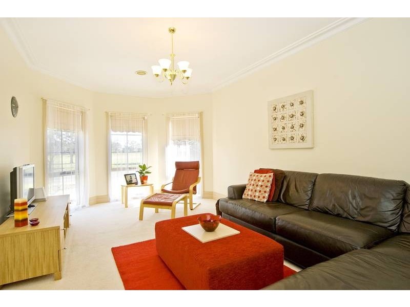 10 Benjamin Drive, Lara VIC 3212