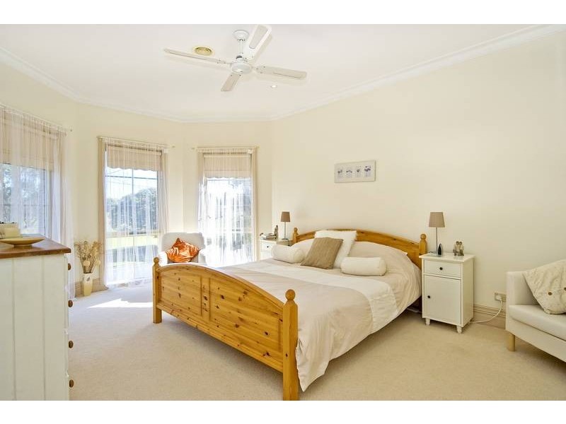 10 Benjamin Drive, Lara VIC 3212