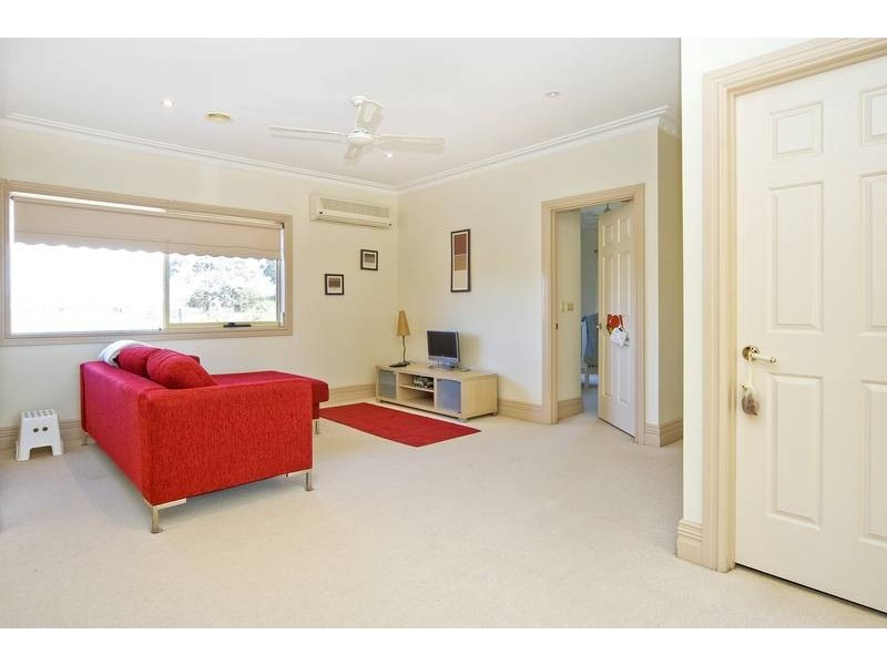 10 Benjamin Drive, Lara VIC 3212