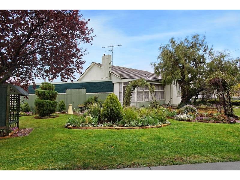 4 Ontario Avenue, Corio VIC 3214