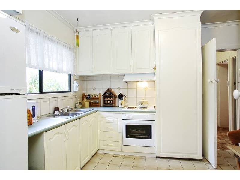 4 Ontario Avenue, Corio VIC 3214