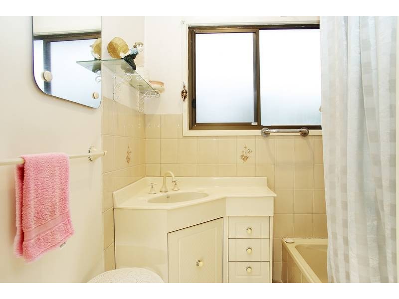 4 Ontario Avenue, Corio VIC 3214