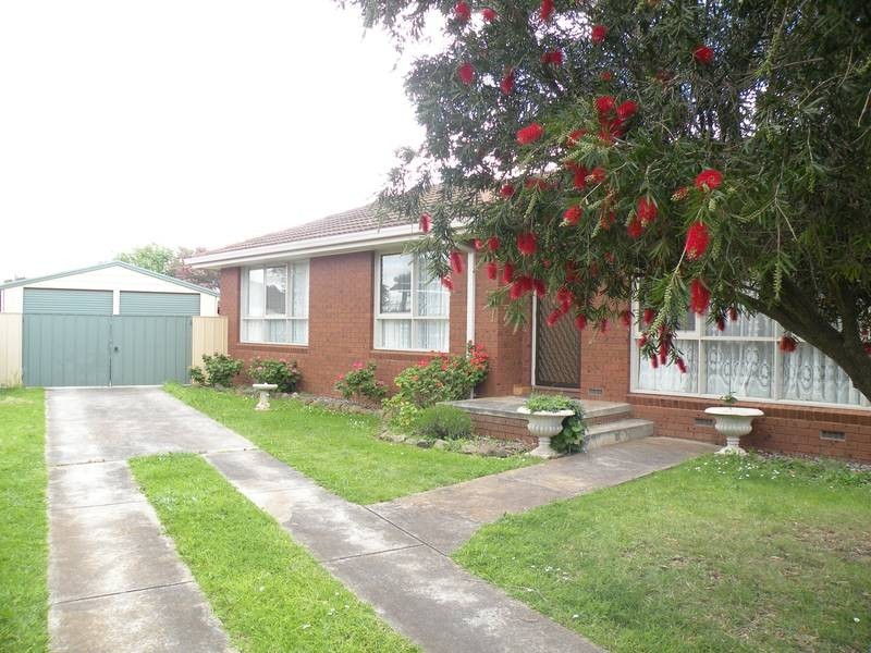 4 Upton Court, Lara VIC 3212