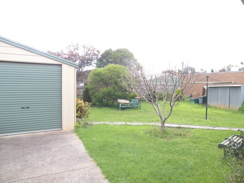 4 Upton Court, Lara VIC 3212