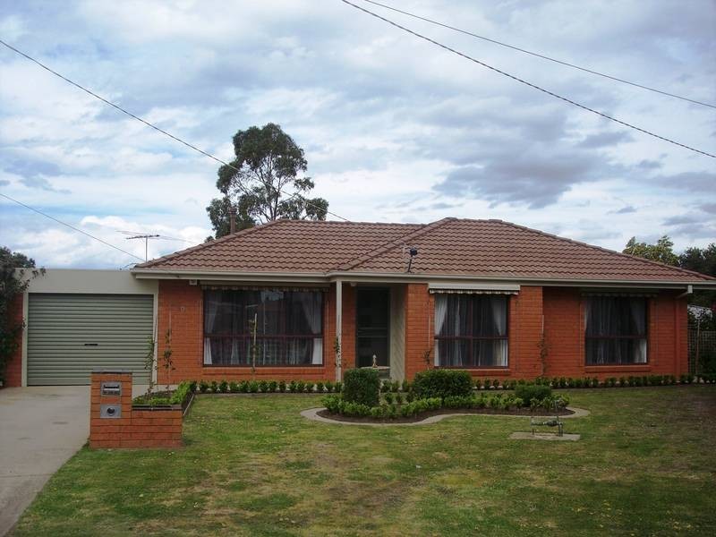 10 Vickers Court, Corio VIC 3214