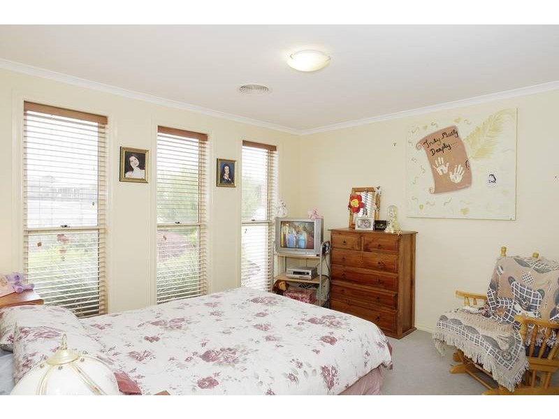 13 Pineview Court, Lara VIC 3212