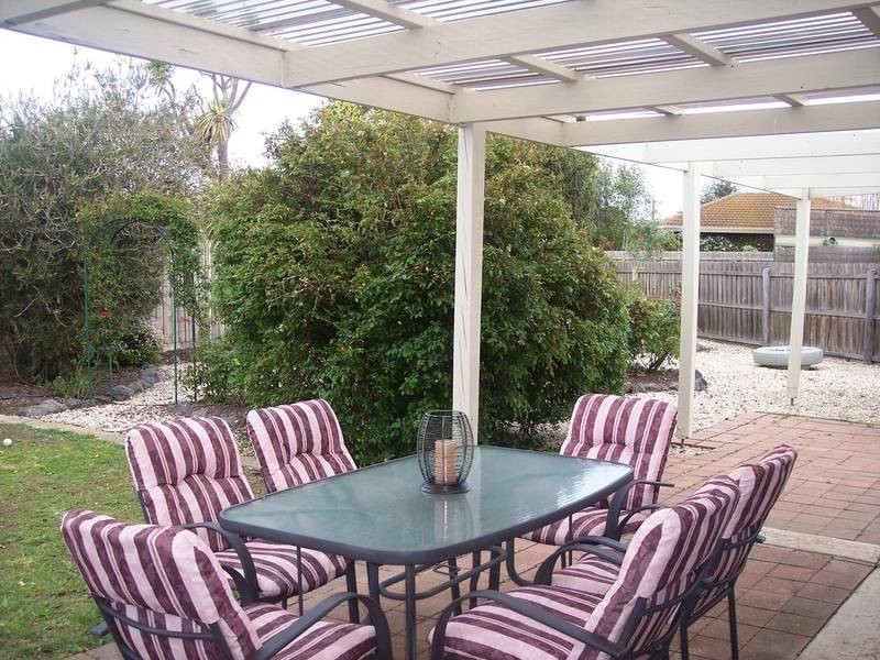 10 Vickers Court, Corio VIC 3214