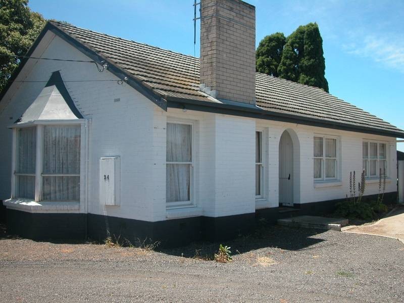 24 Curletts Road, Lara VIC 3212
