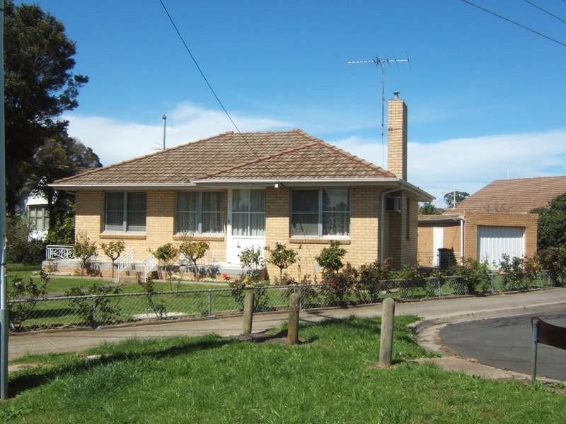 5 Vermont Ave, Corio VIC 3214