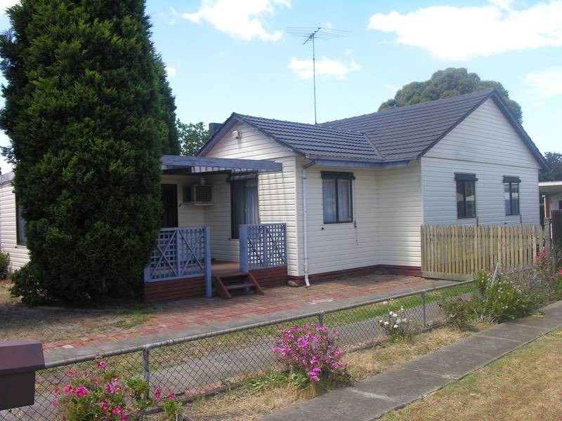 14 Detroit Crescent, Corio VIC 3214