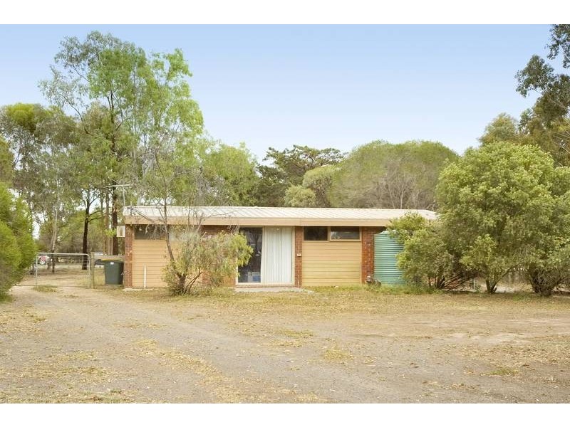 290 Flinders Avenue, Lara VIC 3212