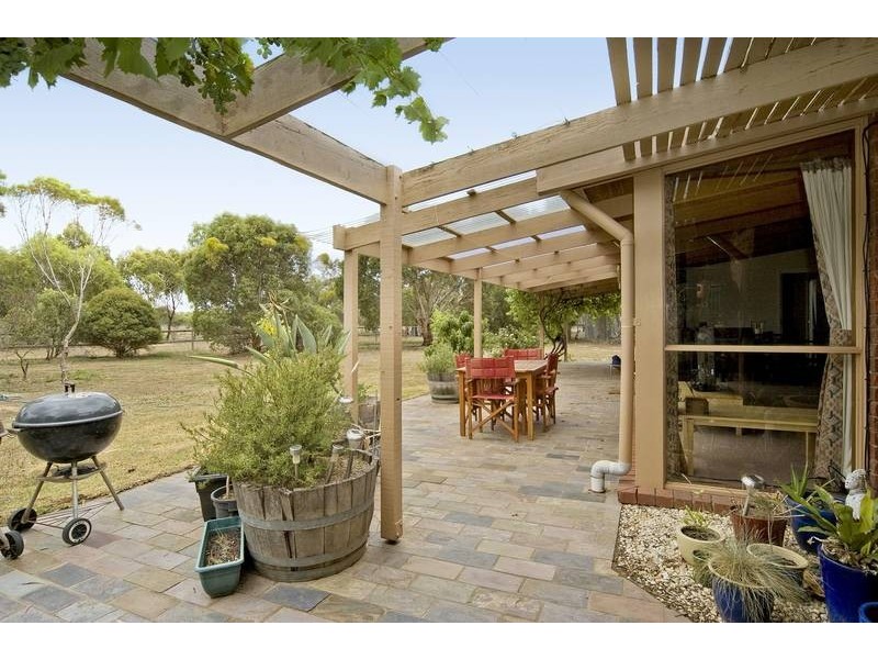 290 Flinders Avenue, Lara VIC 3212