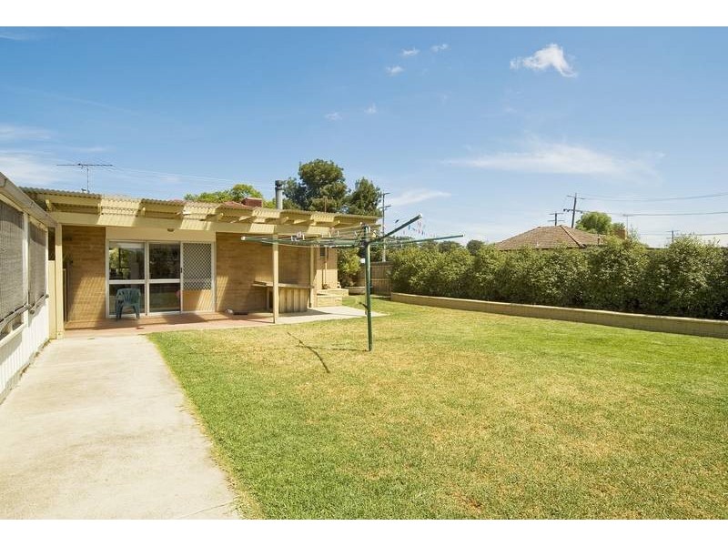 25 Flinders Avenue, Lara VIC 3212