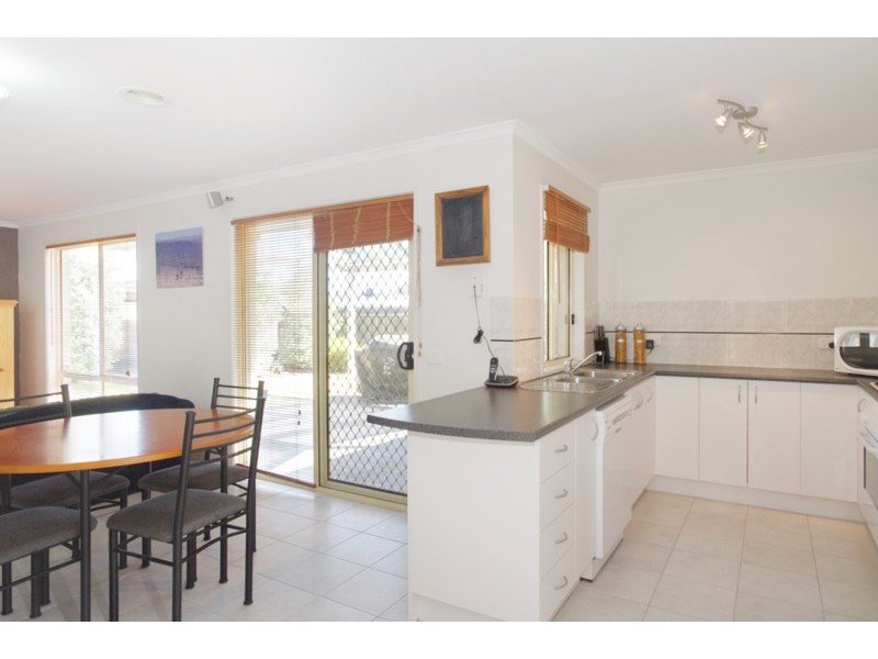 22 Young Street, Lara VIC 3212