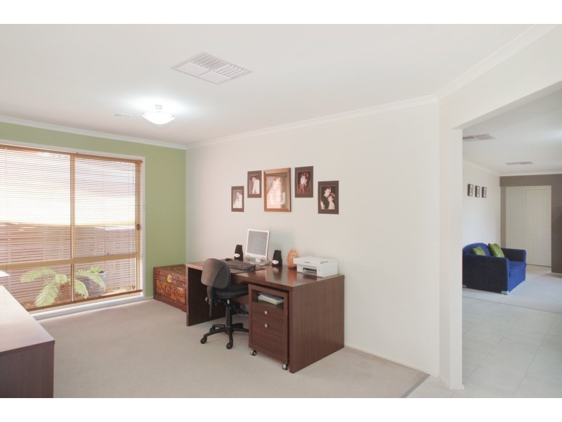 22 Young Street, Lara VIC 3212