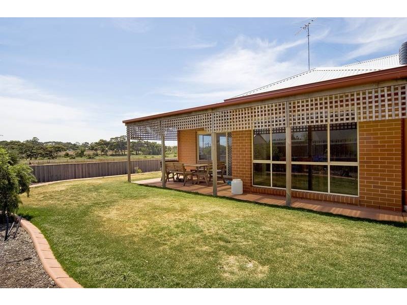 5 Kanowna Place, Lara VIC 3212