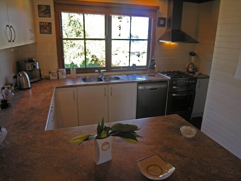 25 Brownes Road, Anakie VIC 3221