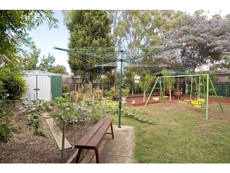 14 Cromwell Drive, Lara VIC 3212