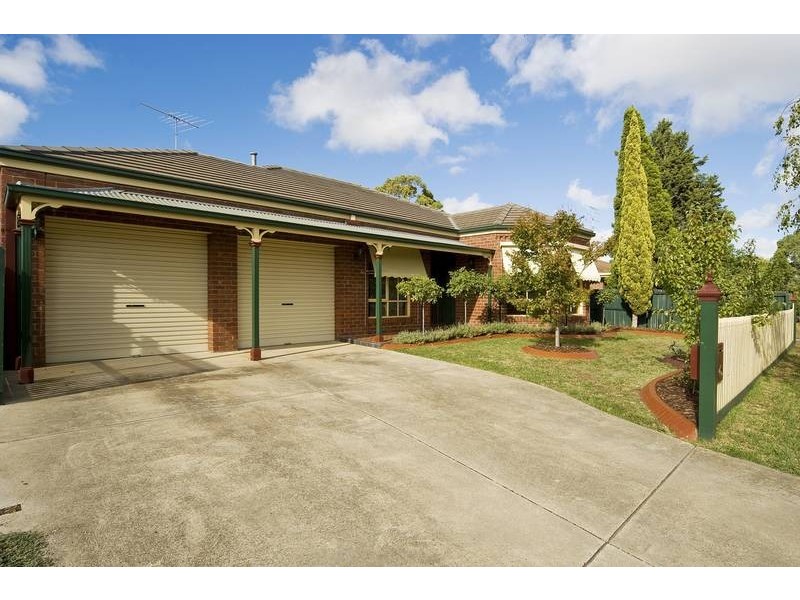 14 Cromwell Drive, Lara VIC 3212