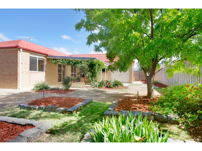 6 Evergreen Court, Lara VIC 3212