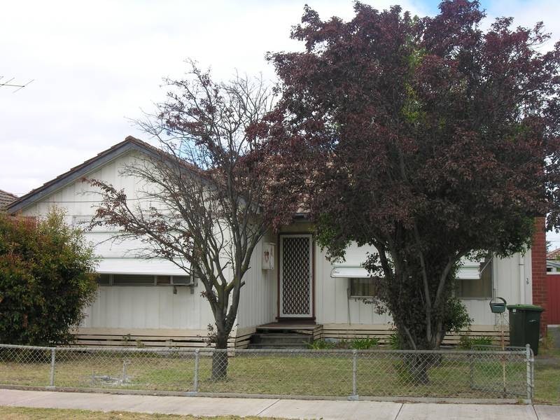 19 Illinois Avenue, Corio VIC 3214