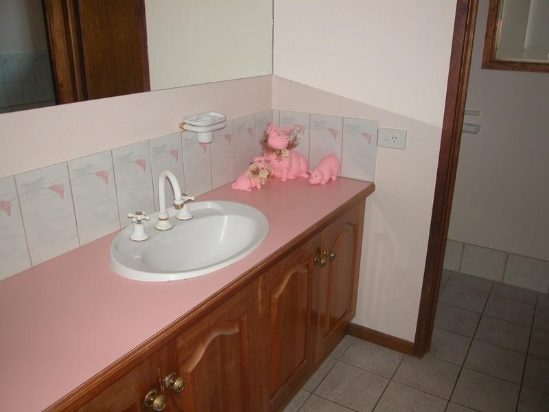 1 Conole Court, Lara VIC 3212