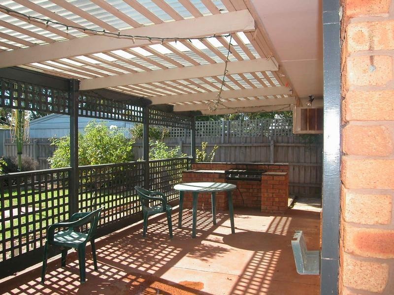 1 Conole Court, Lara VIC 3212