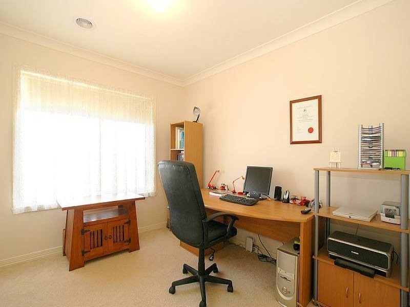 1 Magnolia Court, Lara VIC 3212