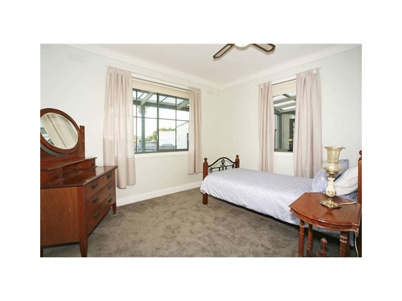 7 Derby Road, Herne Hill VIC 3218