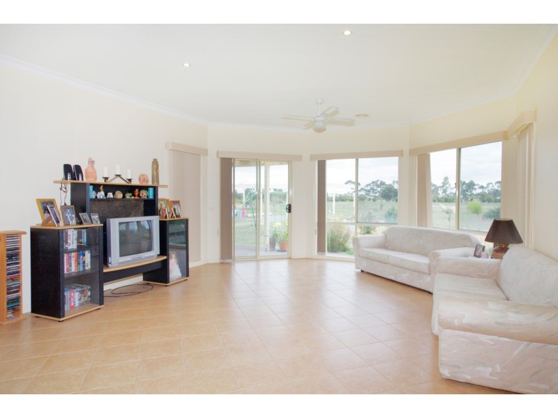 26 James Street, Lara VIC 3212