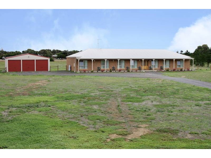 141 Old Melbourne Road, Lara VIC 3212