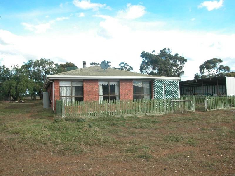 275 Plains Road, Lara VIC 3212