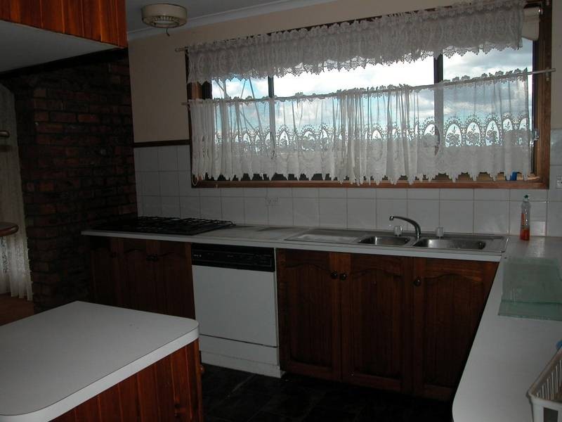 275 Plains Road, Lara VIC 3212