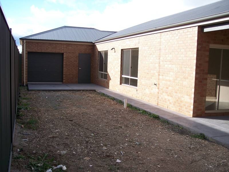 5 Grebe Court, Lara VIC 3212
