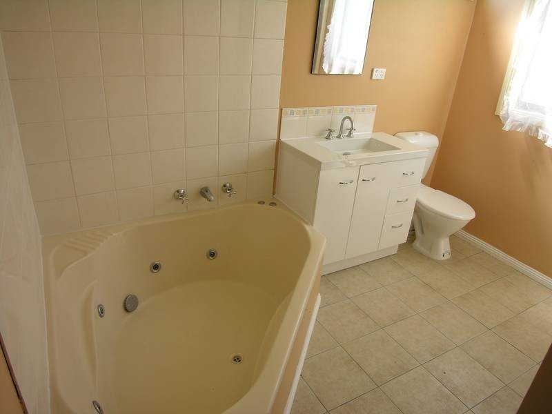 4 Portland Street, Norlane VIC 3214