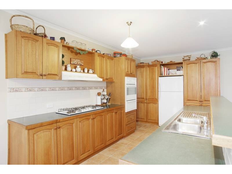 6 Melinda Court, Lara VIC 3212