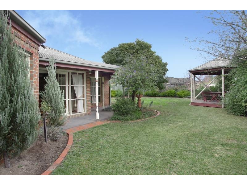 6 Melinda Court, Lara VIC 3212