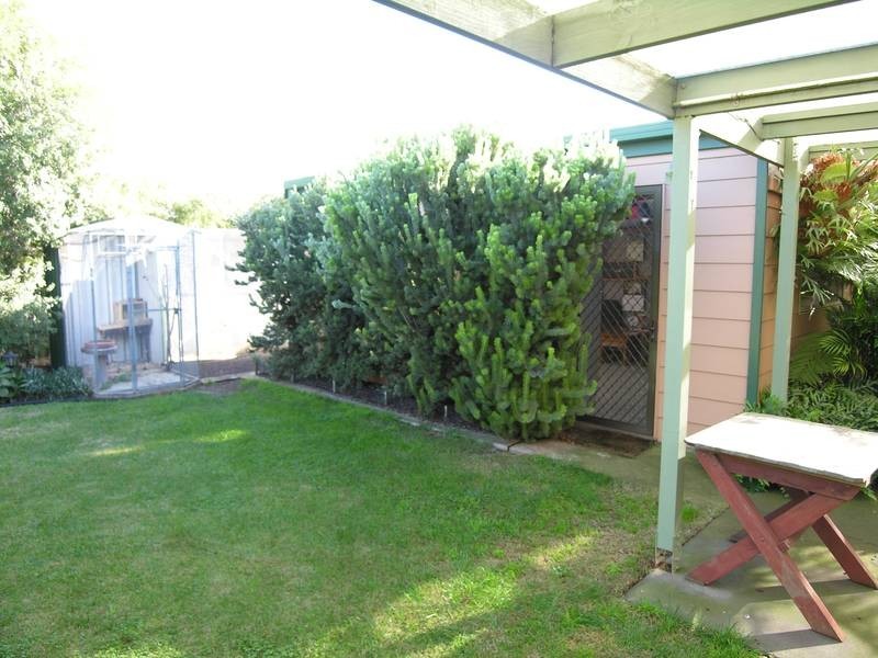 43 Cameron Crescent, Lara VIC 3212