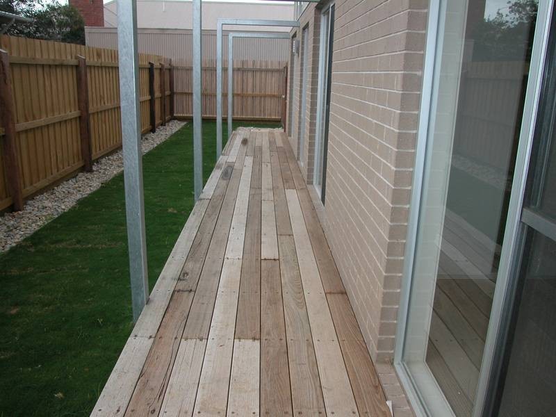 3/12 Station Lake Rd, Lara VIC 3212