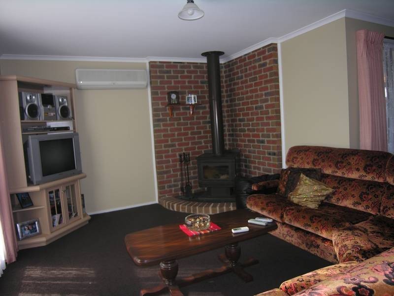 7 Bernard Court, Lara VIC 3212