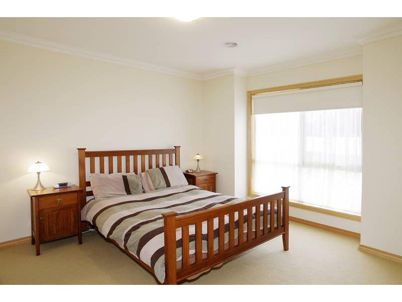 1/26 Buckingham Street, Lara VIC 3212