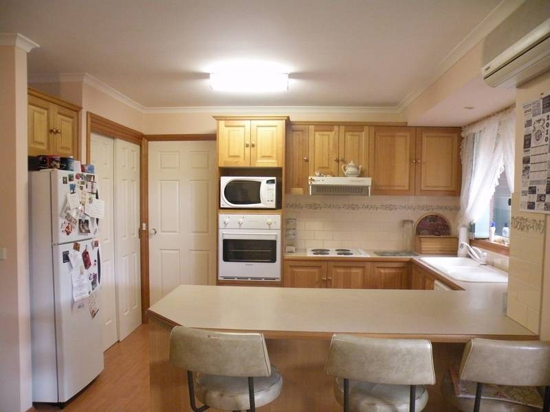 1 Veedale Court, Lara VIC 3212