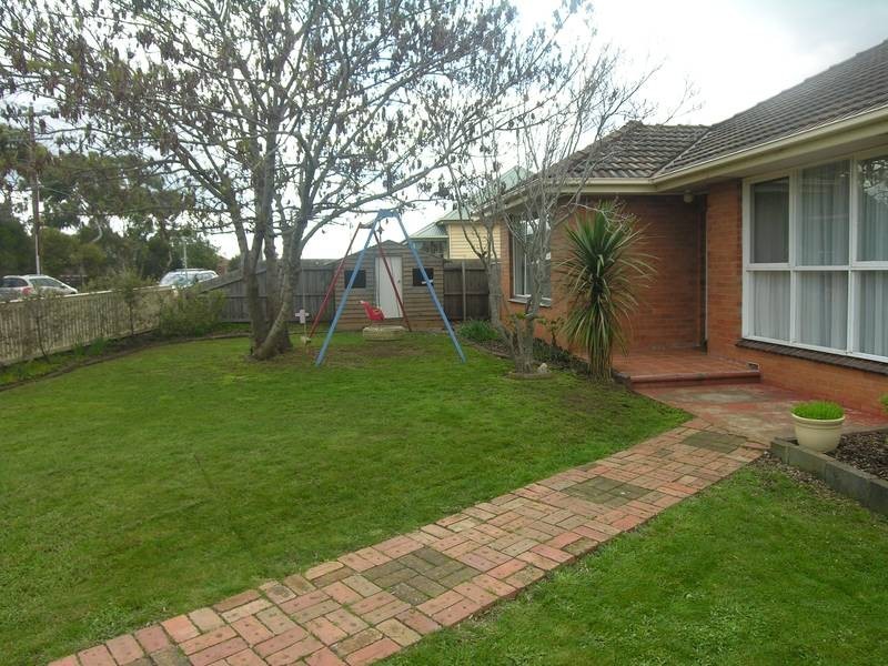 34 Curletts Road, Lara VIC 3212