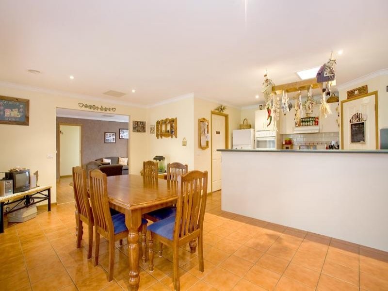 4 Racheal Close, Lara VIC 3212